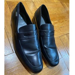 Velez Black Leather Loafers